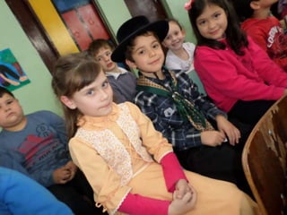 Alunos Semana Farroupilha