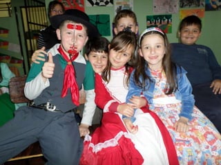 Alunos Semana Farroupilha