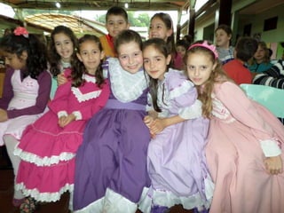 Alunos Semana Farroupilha