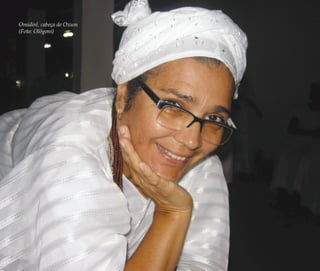 108 | Ruy do Carmo Póvoas
Omidirê, cabeça de Oxum
(Foto: Olõgoni)
Feminino no candomblé_miolo final.indd 108Feminino no candomblé_miolo final.indd 108 28/9/2010 17:37:5328/9/2010 17:37:53
 