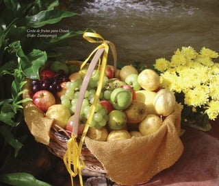 150 | Ruy do Carmo Póvoas
Cesta de frutas para Oxum
(Foto: Zamayongo)
Feminino no candomblé_miolo final.indd 150Feminino no candomblé_miolo final.indd 150 28/9/2010 17:38:2728/9/2010 17:38:27
 