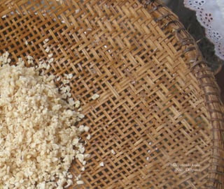 A memória do feminino no candomblé | 157
Mão catando feijão
(Foto: Olõgoni)
Feminino no candomblé_miolo final.indd 157Feminino no candomblé_miolo final.indd 157 28/9/2010 17:38:3728/9/2010 17:38:37
 