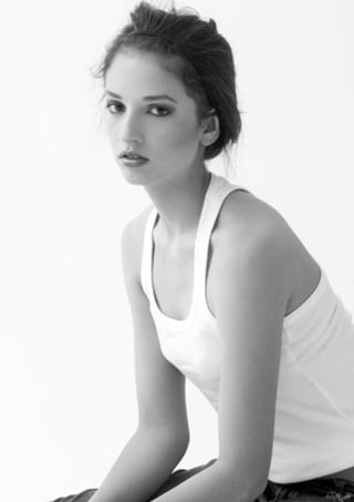 BG Models :: Ana Maria Torres