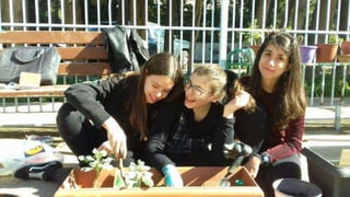 ΑΝΑΠΤΥΣΣΟΥΜΕ ΠΕΡΙΒΑΛΛΟΝΤΙΚΗ ΔΡΑΣΗ ΚΑΙ ΠΕΡΙΒΑΛΛΟΝΤΙΚΗ ΣΥΝΕΙΔΗΣΗ ΚΑΛΛΙΕΡΓΟΥΜΕ ΕΠΟΧΙΑΚΑ ΛΑΧΑΝΙΚΑ, ΒΟΤΑΝΑ, ΚΑΡΠΟΦΟΡΑ ΔΕΝΤΡΑ. ΣΕΒΟΜΑΣΤΕ ΤΟ ΦΥΣΙΚΟ ΠΕΡΙΒΑΛΛΟΝ