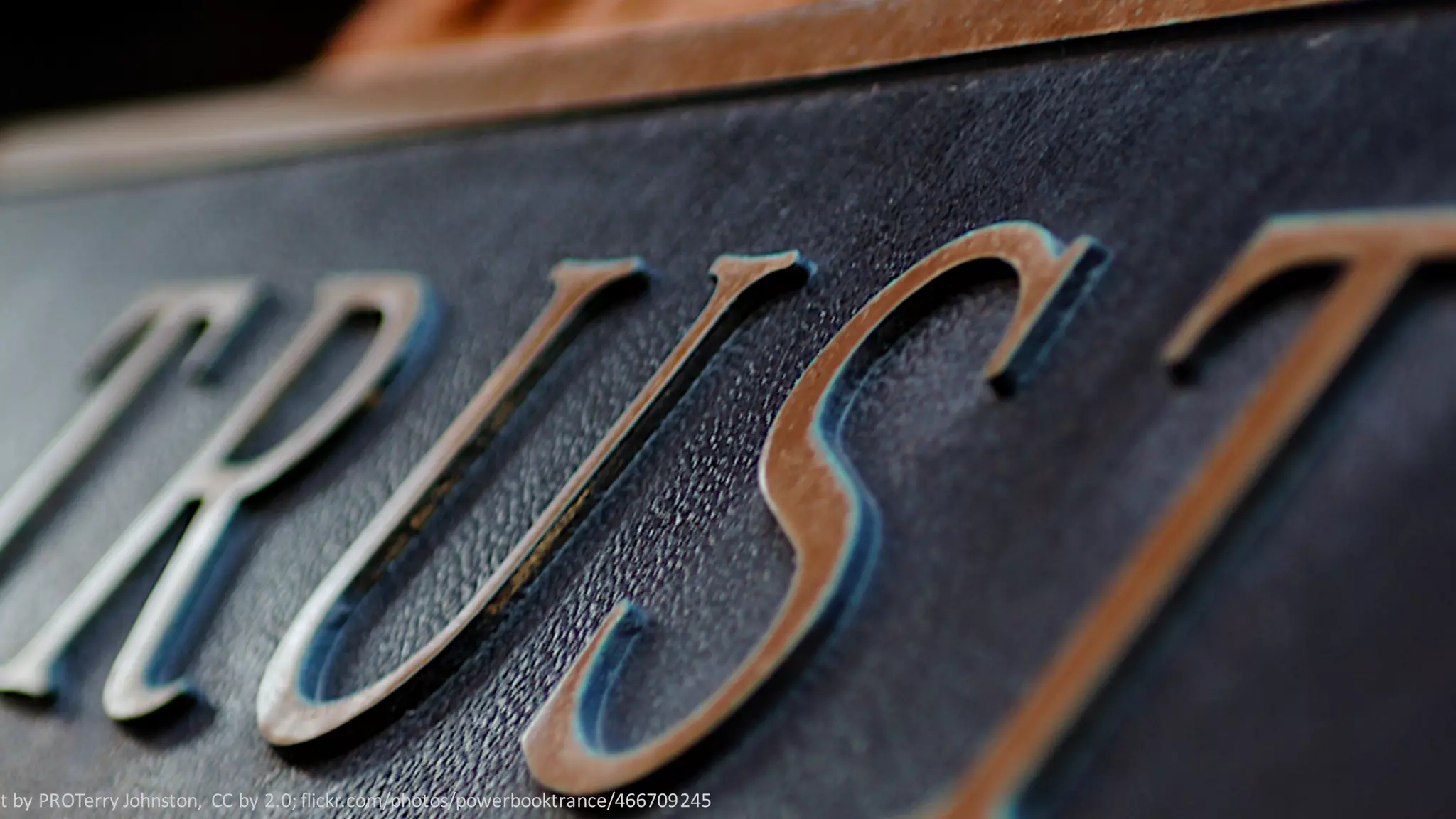 st	by	PROTerry Johnston,	 CC	by	2.0;	flickr.com/photos/powerbooktrance/466709245
 