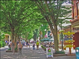 Guy Dauncey 2015
Earthfuture.com
Prince Rupert 3,200 kwh
Skidegate 3,757 kwh
Terrace 4,120 kwh
Prince George 4,180 kwh
Victoria BC 4,480 kwh
Vancouver 4,430 kwh
Kelowna 5,000 kwh
Kimberley, BC 5,390 kwh
Calgary 5,390 kwh
Medicine Hat, AB 5,546 kwh
Seville, Spain 6,000 kwh
Phoenix, Arizona 6,919 kwh
Saudi Arabia 6,940 kwh
How much electricity will a
4 kw solar PV system deliver a year?
 