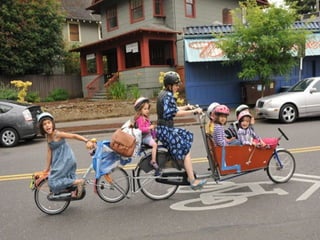 Guy Dauncey 2015
Earthfuture.com
Seoul, South Korea
 