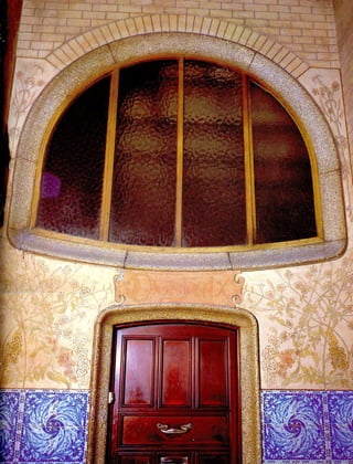 Anton gaudi compress