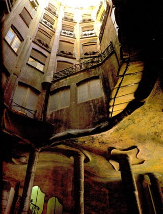 Anton gaudi compress