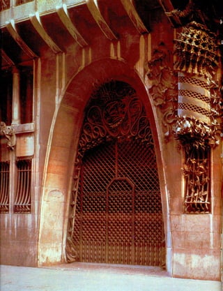 Anton gaudi compress