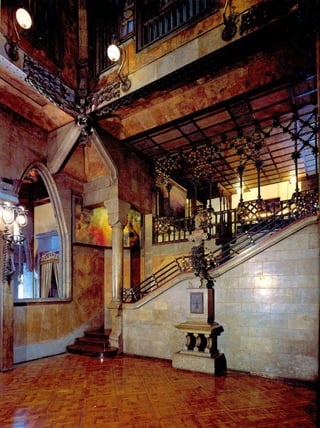 Anton gaudi compress