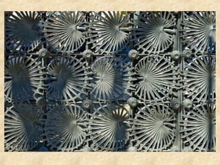 Arquitectes Universals - Antoni Gaudí