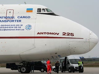 Antonov 225.