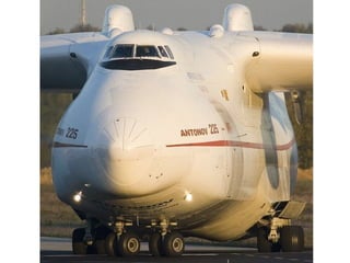 Antonov 225.