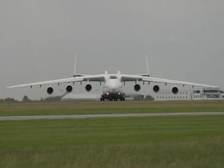 Antonov 225.