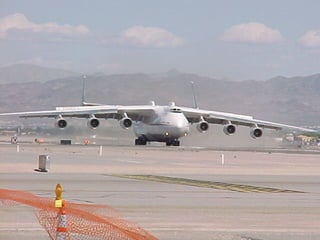 Antonov 225.