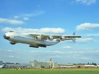 Antonov 225.