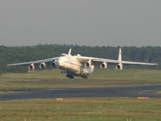 Antonov 225.