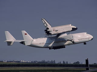 Antonov 225.