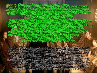 (BV)2:12-   Escreva esta carta ao líder da igreja  em Pérgamo: Esta mensagem vem daquele que empunha  a afiada espada de dois gumes. (RA)2:12-   Ao anjo da igreja em Pérgamo escreve:  Estas coisas diz aquele que tem a espada afiada  de dois gumes: (BV)2:13-   Eu estou bem ciente de que você mora  na cidade onde está o trono de Satanás,  no centro da adoração a ele;  e apesar disso tem permanecido fiel a mim,  e recusou negar-me mesmo quando Antipas, minha testemunha fiel,  foi martirizado entre vocês  pelos devotos de Satanás. (RA)2:13-   Conheço o lugar em que habitas, onde está o trono de Satanás, e que conservas o meu nome e não negaste a minha fé, ainda nos dias de Antipas,  minha testemunha, meu fiel, o qual foi morto  entre vós, onde Satanás habita. (BV)2:14-   TODAVIA Eu tenho umas poucas coisas contra você. Você tolera no seu meio alguns que procedem como fez Balaão quando ensinou Balaque  a destruir o povo de Israel envolvendo-o  em pecados sexuais e estimulando-o  a ir às festas de ídolos. (RA)2:14-   Tenho, todavia, contra ti algumas coisas,  pois que tens aí os que sustentam a doutrina de Balaão, o qual ensinava a Balaque a armar ciladas diante dos filhos de Israel para comerem coisas sacrificadas aos ídolos e praticarem a prostituição. (BV)2:15-   Sim,  existem alguns desses mesmos seguidores  de Balaão entre vocês! (BV)2:16-   Mude a sua mente e a sua atitude;  caso contrário,  Eu virei a você subitamente e lutarei contra eles com a espada da minha boca. (RA)2:15-   Outrossim, também tu tens os que da mesma forma sustentam a doutrina dos nicolaítas. (RA)2:16-   Portanto, arrepende-te;  e, se não, venho a ti sem demora e contra eles  pelejarei com a espada da minha boca. (BV)2:17-   Que cada um que pode ouvir,  ouça o que o Espírito está dizendo às igrejas: Todo aquele que for vitorioso comerá  do maná escondido,  a nutrição secreta do céu.  E a cada um Eu darei uma pedra branca,  e na pedra estará gravado um nome novo  que ninguém mais conhece,  a não ser aquele que o recebe. (RA)2:17-   Quem tem ouvidos, ouça o que o Espírito diz às igrejas: Ao vencedor, dar-lhe-ei do maná escondido, bem como lhe darei uma pedrinha branca, e sobre essa pedrinha escrito um nome novo, o qual ninguém conhece, exceto aquele que o recebe. 