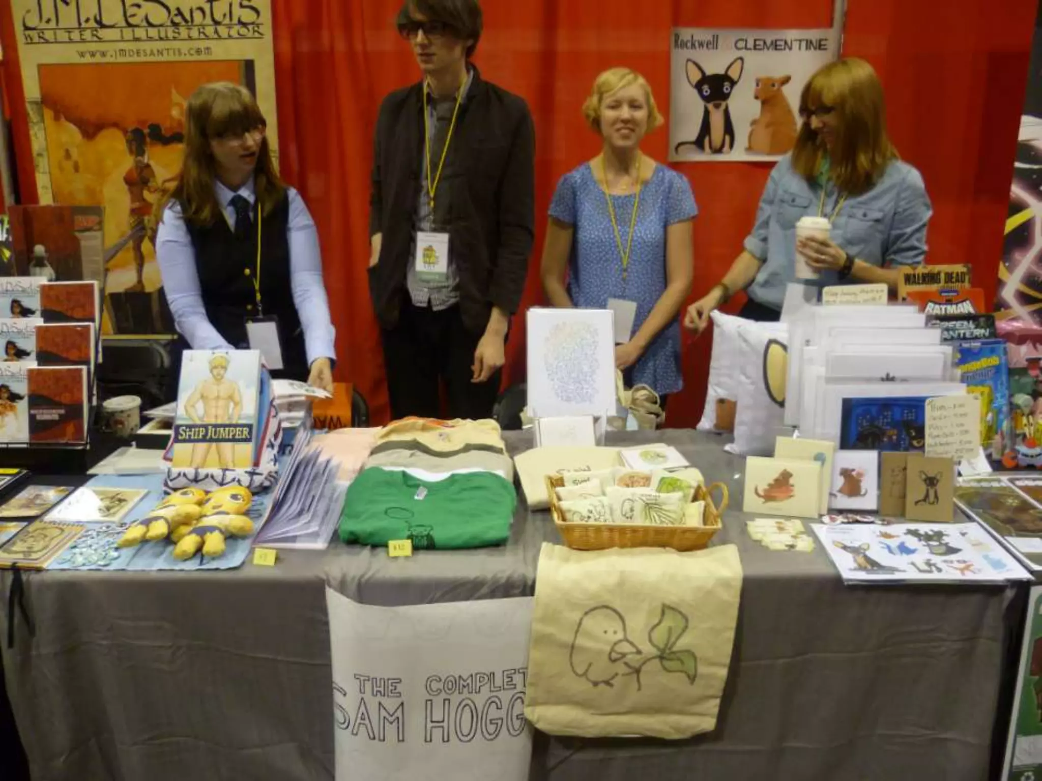 Appealing artist table setups