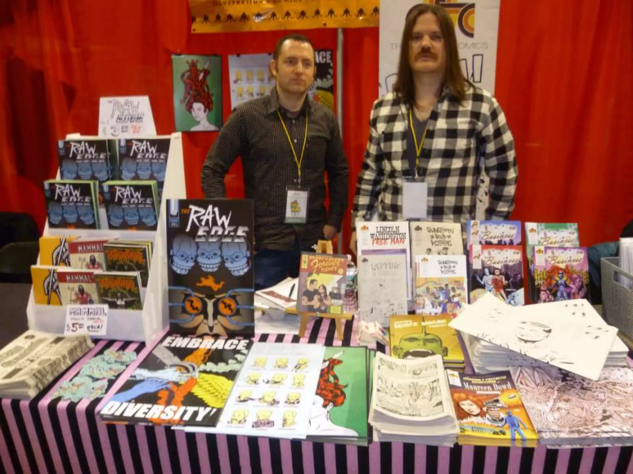 Appealing artist table setups