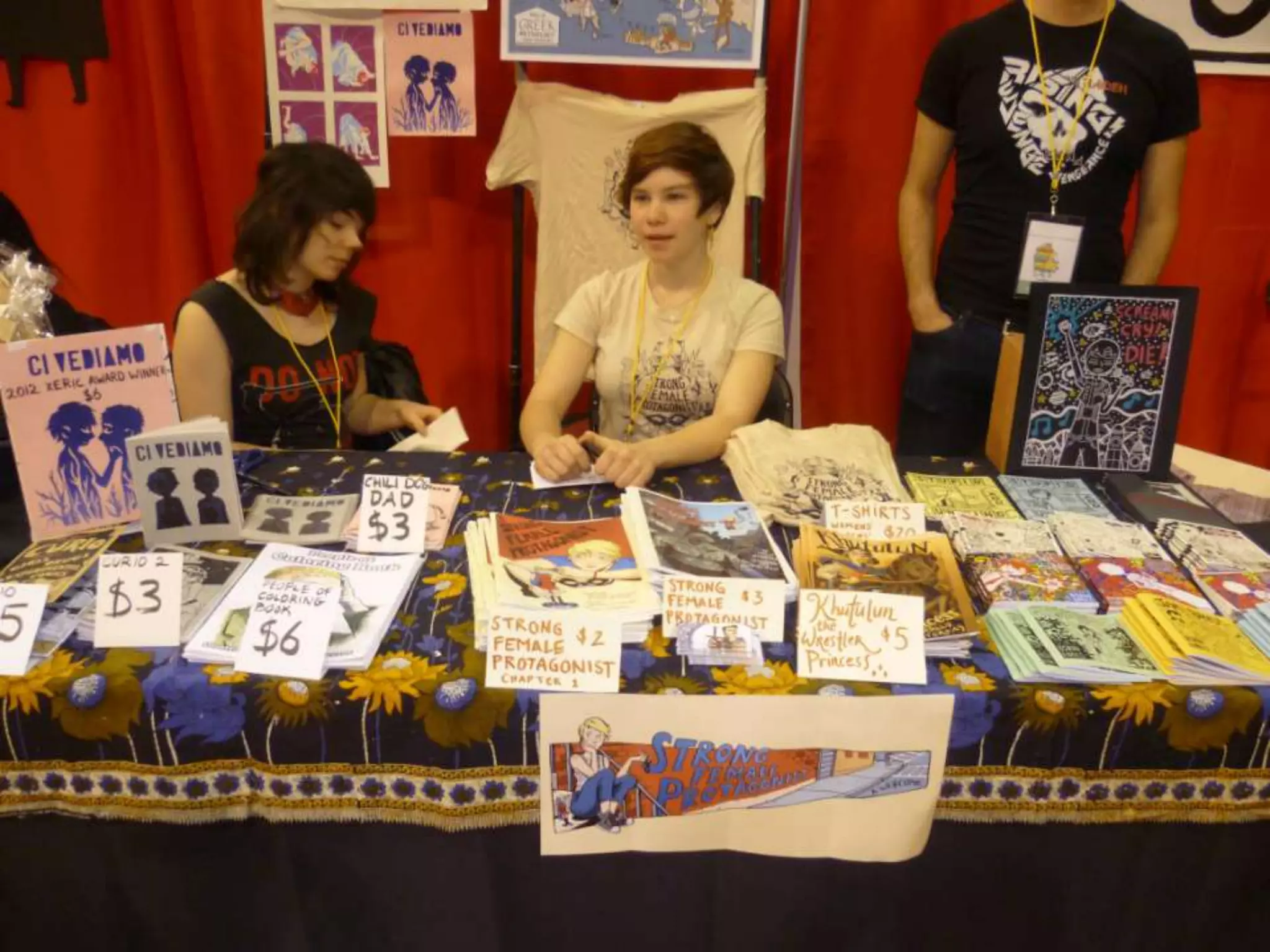 Appealing artist table setups