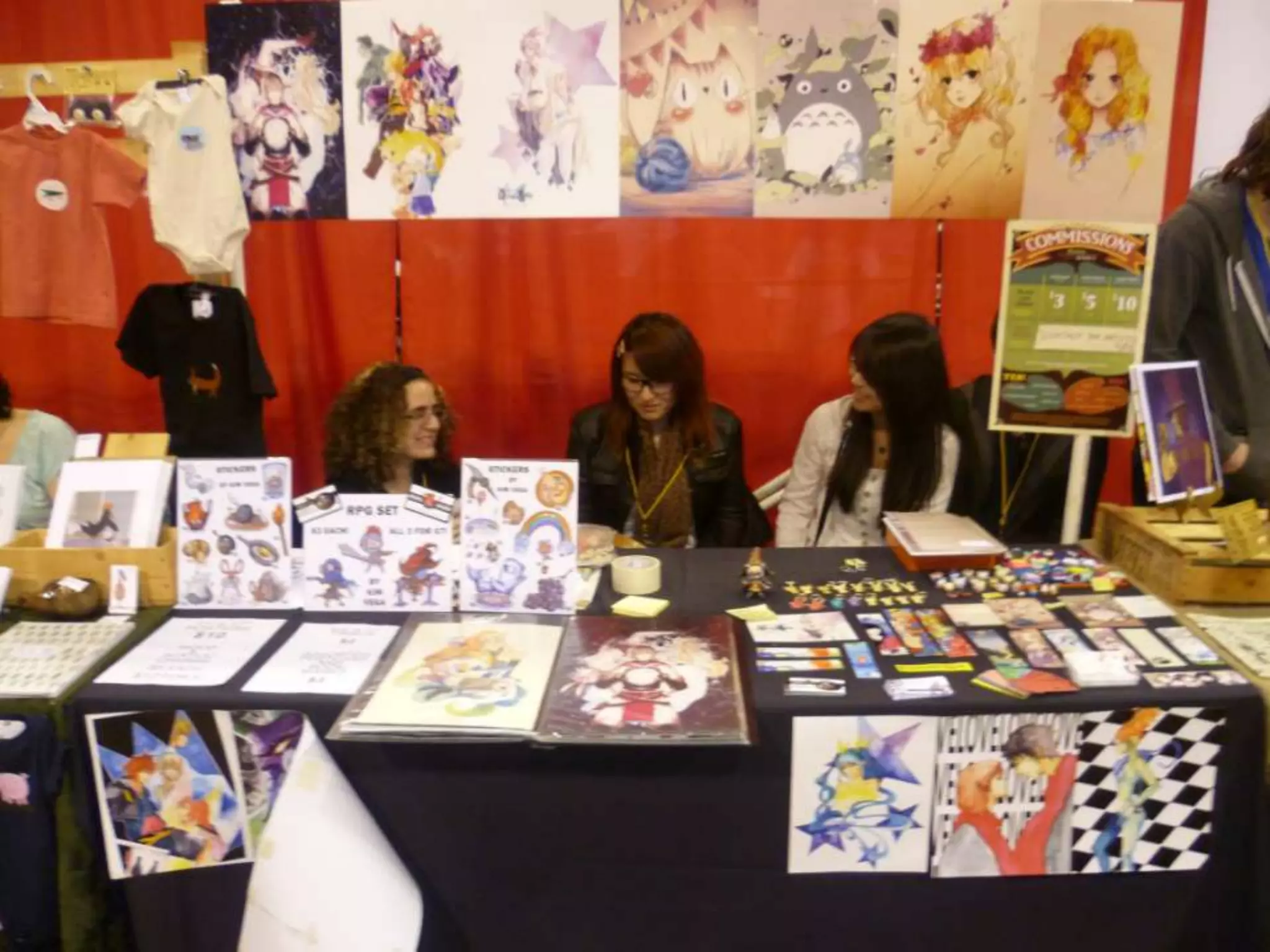 Appealing artist table setups