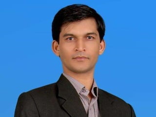 Man  behind  the  show ! 