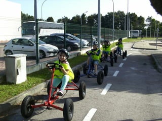 Visita do 2º F à EMER