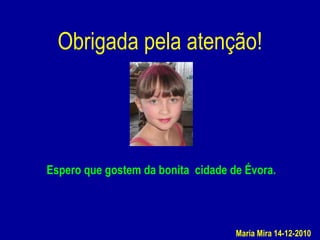  200 grs de farinha Confeção:Primeiro a massa:Amasse a farinha com a água e o sal até obter uma massa macia.Depois junta-se a manteiga e mistura-se sem amassar muito; (depois de adicionar a manteiga esta não deve ser mais amassada).Estenda a massa muito fina, se for preciso polvilhe a mesa com farinha e forre as formas untadas com manteiga e banha em parte iguais.Agora o recheio: Desfaça os queijos com um garfo ou passe com a varinha mágica.Ao queijo amassado junte as gemas, e os restantes ingredientes bata muito bem.Encha as forminhas já forradas e coloque-as num tabuleiro, leve a forno quente +- 30 minutos. Verifique com um palito.Depois de prontas, retire desenforme e vire-as sobre uma superfície lisa polvilhada com açúcar. 