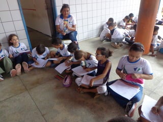 Apresentação de slides acolhida especial