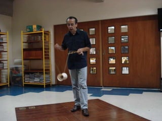 Apresentação do chico dos bonecos na emeb arlindo