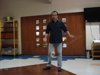 Apresentação do chico dos bonecos na emeb arlindo