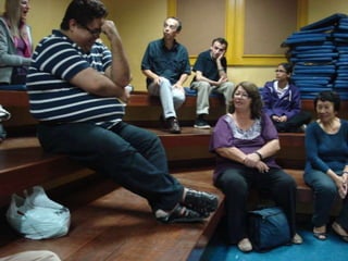 Apresentação do chico dos bonecos na emeb arlindo