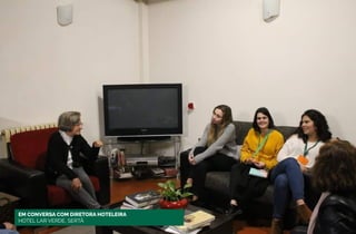 EM CONVERSA COM DIRETORA HOTELEIRA
HOTEL LAR VERDE, SERTÃ
 