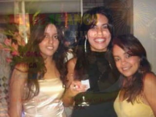 meus 15 anos
                           AS LINDAS

 HELOISA
  ERICA
ROSALINE

NO ROSTO, UMA EXPRESSÃO, NO OLHAR, UMA VISÃO, NA VIDA,
                  UMA COMPREENSÃO.
 