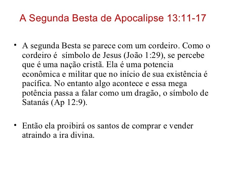 A vovó no mar levanta uma potência