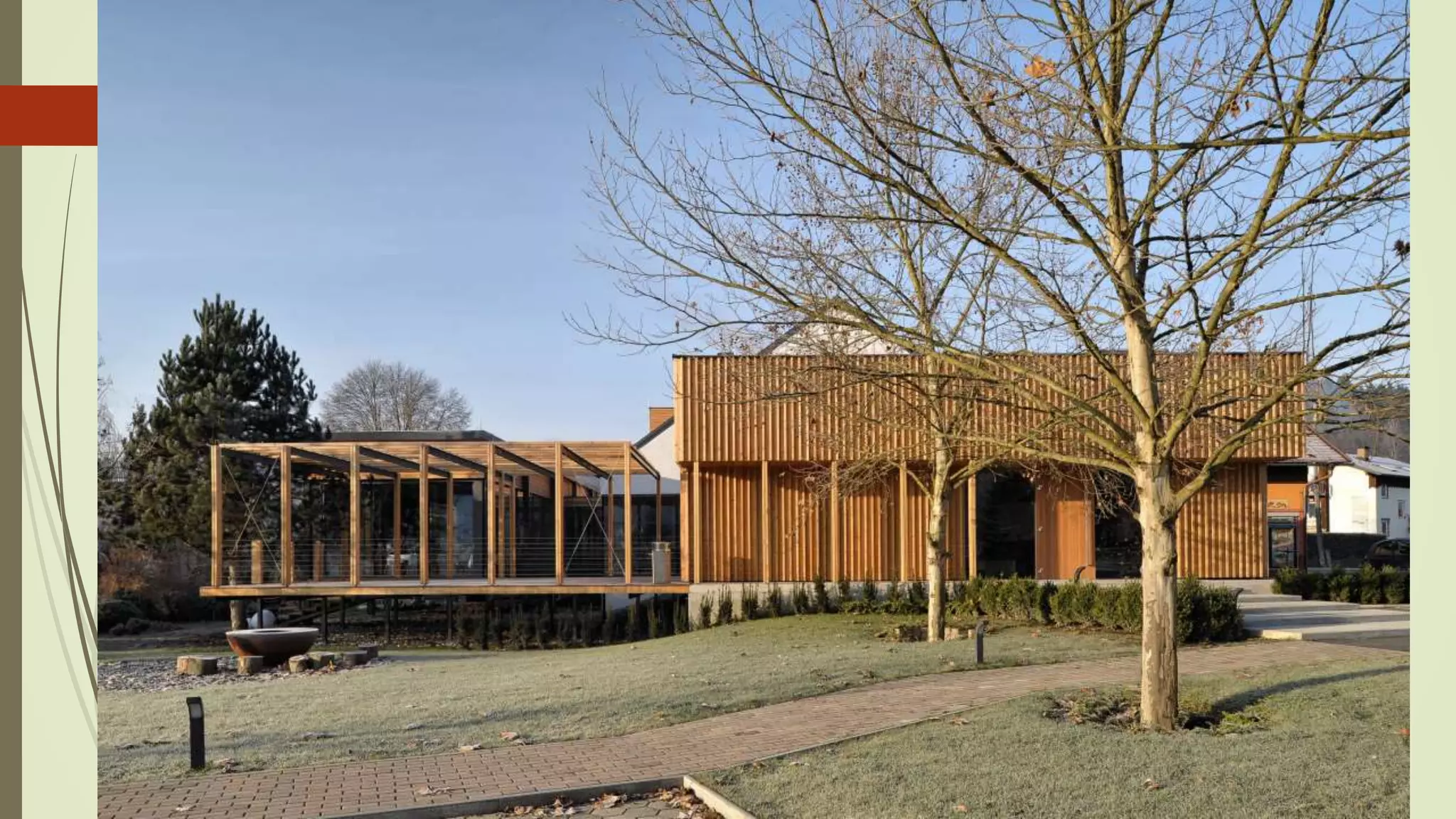 Architectural design - Case Study on Restaurants