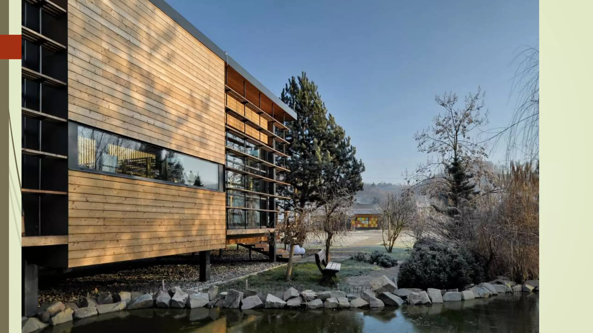 Architectural design - Case Study on Restaurants