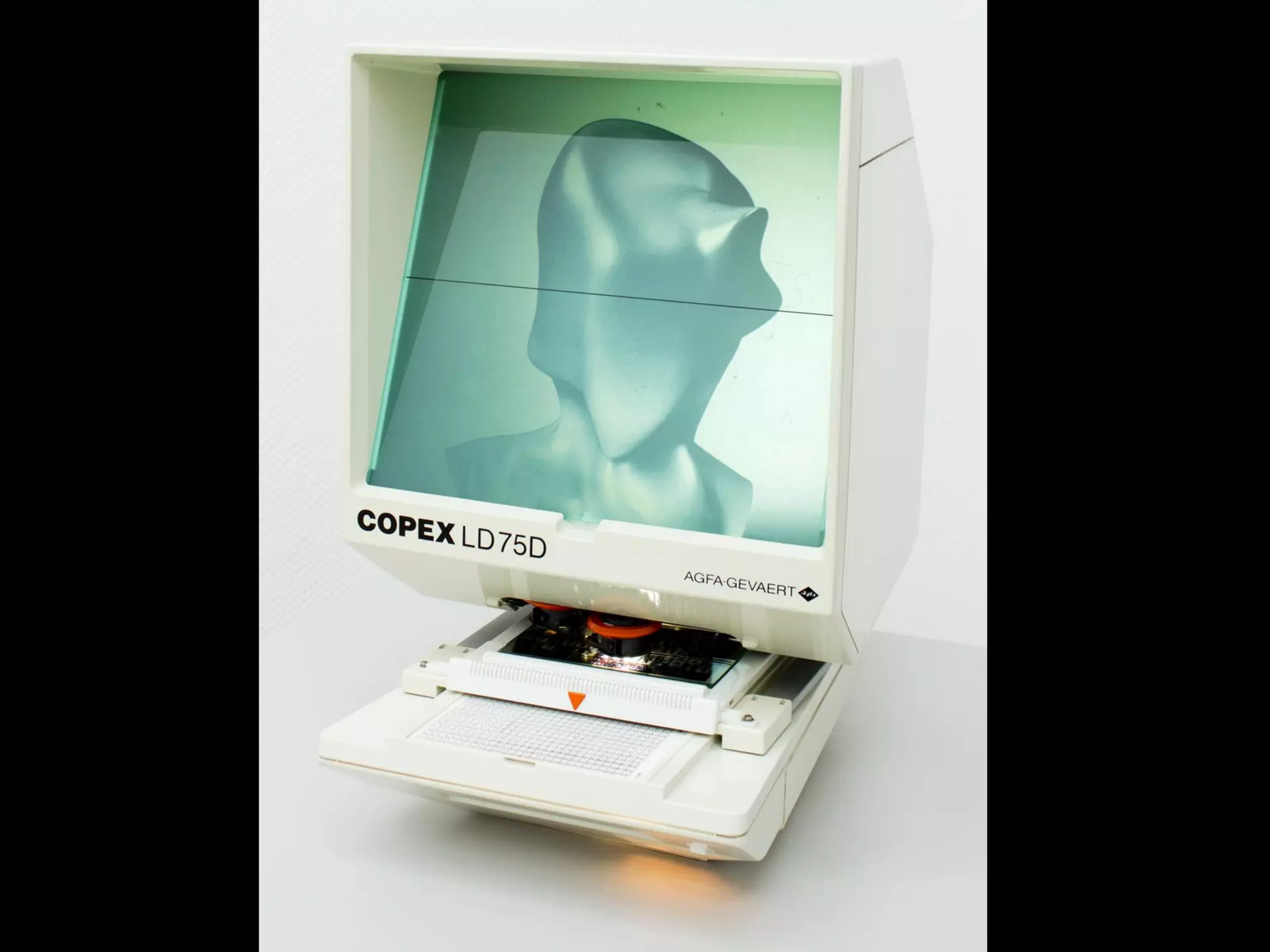 ICARUS-Meeting #17 | Transparency - Accessibility – Dialogue. How a creative archival landscape can effect society - Karl-Magnus Johansson: Archives and art