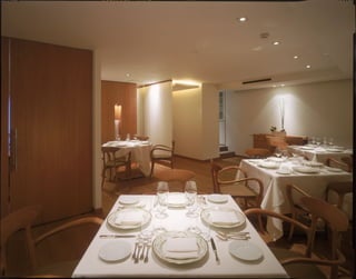 Armonia contract restaurants