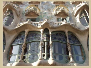 ANTONIO GAUDÍ (1852-1926)
   Casa Batlló. 1904-6
 