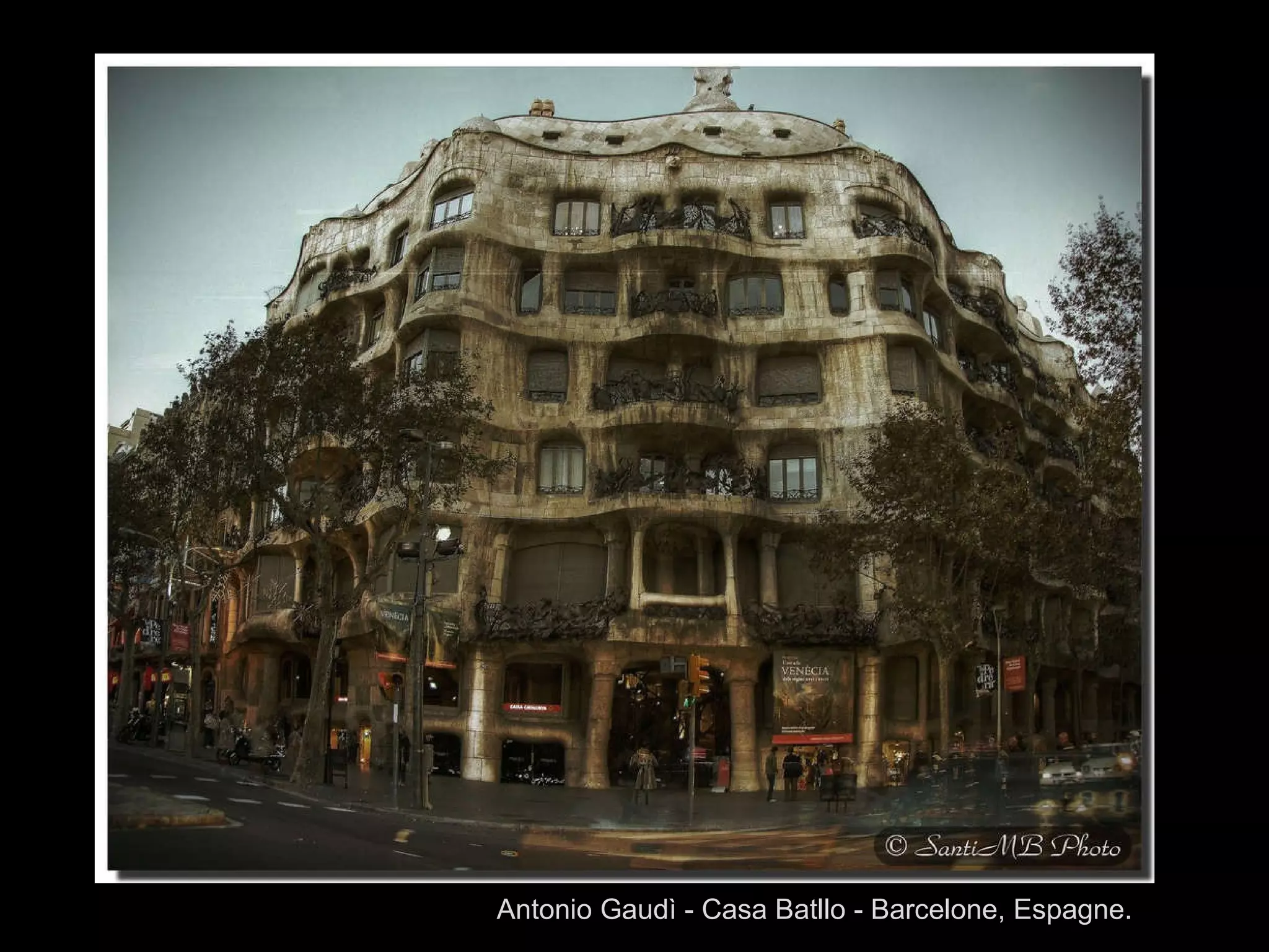 Antonio Gaudì - Casa Batllo - Barcelone, Espagne.  