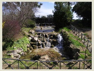 • As villae seguiam a ligação com a natureza e os jardins tornam-se mais
estruturados: bosques, grutas artificiais, labirintos…
• A arquitetura era geometrizada, organizada seguindo um eixo que partia do
edifício principal.
Villa Doria Pamphili
 