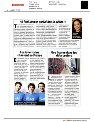 «Il faut penser global dès le début !»
T
ous les spécialistes s'accordent sur un
point : impossible de convaincre les
fonds d'investissement américains sans
être solidement implanté sur place. Pour une
start-up française tentée par l'aventure,
rejoindre un accélérateur peut-être pertinent.
Fondé en 2016 par Carlos Diaz, Pierre Gaubil
et Géraldine Le Meur, The Refiners, basé à San
Francisco, accompagne les entrepreneurs
français (et plus généralement étrangers) dans
la tech et le digital. Deux fois par an, The
Refiners accueille entre 10 et 15 start-up qui
suivent un programme de 3 mois offrant toutes
les clés d'une intégration rapide et réussie aux
e D V 8 LV sous forme d'acculturation aux us
et coutumes business locales, de mentorat et
d'accompagnement financier. «Dans le
domaine de la tech et du digital en particulier
les start-up doivent devenir globales dès le 1
er
jour. Leurs clients sont partout et la Silicon
Valley est souvent un passage obligé pour
assurer un déploiement rapide de leurs
activités. Malheureusement elles se heurtent
souvent à des difficultés sur le plan culturel et
ont du mal à se connecter rapidement aux
personnes clés. C'est ce que nous essayons
d'améliorer avec notre programme», précise
Géraldine Le Meur. La 1
ère
promotion
composée de 12 start-up, dont 10 françaises
recrutées en septembre 2016 a levé près de
6 0 Plusieurs d'entre
elles ont également
décroché des contrats avec
des clients américains et
6 ont ouvert une antenne
aux e D V 8 LV Un
positionnement qui a
convaincu le fonds French
Tech Accélération géré par
Bpifrance, les fonds
d'investissements Partech, Idinvest, Newfund
et plusieurs personnalités du numérique
français (Xavier Niel, Phil Libin, Frédéric
Mazzella, Jérôme Lecat) d'investir 6,8 0
dans l'accélérateur.
Les Américains
chassent en France
E
n janvier dernier, le site de
prise de rendez-vous
médicaux Doctolib
réalisait un tour de table de
25 0 dans lequel on retrouvait
- sans surprise - Bpifrance et
plusieurs personnalités
françaises du digital, comme
Pierre Kosciusko-Morizet
(co-fondateur de PriceMinister)
et Nicolas Brusson (co-
fondateur de BlaBlaCar) ainsi
que Ludwig Klitzsch, patron
d'un groupe allemand de
cliniques privées. Mais aussi le
fonds américain Accel Partners,
un géant de la Silicon Valley
basé à Palo Alto, avec plus de
8,8 0GV (8 0GV gérés et des
participations dans Facebook,
Dropbox ou Spotify. Mais aussi
dans des entreprises françaises,
comme Showroomprivé,
BlaBlaCar ou Algolia. Venir
chercher les pépites de demain
dans leur pays d'origine, une
démarche originale pour un
fonds américain, qui confirme
que la French Tech est reconnue
à sa vraie valeur.
Une licorne dans les
data centers
L
a spécialiste nordiste de
l'hébergement, créée à
Roubaix par Octave Klaba,
ne cache pas ses ambitions
mondiales, puisqu'elle compte
faire passer son CA, 250 0
aujourd'hui, à 1 0G d'ici 2020.
Si le marché mondial des data
centers est en croissance
exponentielle, notamment avec
le développement du Cloud, la
concurrence est énorme, avec
en 1
ère
place rien de moins
qu'Amazon ! Si OVH est
aujourd'hui n°1 en Europe, c'est
évidemment sur le marché
américain que tout va se jouer,
comme l'explique Octave Kabla :
«Nous avons cherché les
partenaires qui vont nous aider
à dépasser le milliard d'euros de
CA dans 4à5 ans. Le groupe
OVH restera une entreprise
française et notre siège social
sera toujours à Roubaix mais
nous devons nous développer
aux e D V 8 LV Un discours qui
a convaincu 2 investisseurs
américains, KKR & Co (l'un des
plus anciens fonds américains,
créé en 1976 et présent au
capital de plus de 65% des 500
plus grosses sociétés
mondiales) et TowerBrook (près
de 9 0GV de fonds gérés)
d'injecter 250 0 dans
l'entreprise, ce qui la fait entrer
dans le - petit - club des
entreprises valorisées plus de
1 Md$ (environ 910 0
Tous droits de reproduction réservés
PAYS :France
PAGE(S) :100-102
SURFACE :258 %
PERIODICITE :Mensuel
DIFFUSION :18124
JOURNALISTE :Pascal Rosier
1 mai 2017 - N°310
 