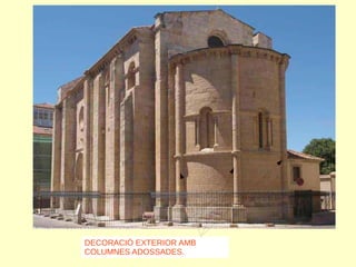 DECORACIÓ EXTERIOR AMB
COLUMNES ADOSSADES.
 