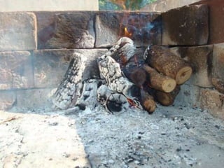 PARA EMPEZAR PRENDAMOS EL FUEGO...
1
 