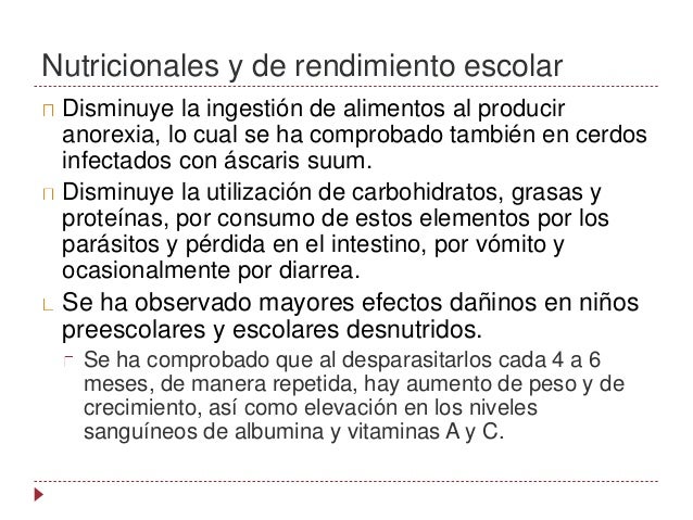 La lombriz sobre el ojo a la persona