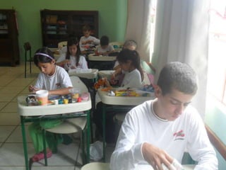 As crianças que tecem sonhos